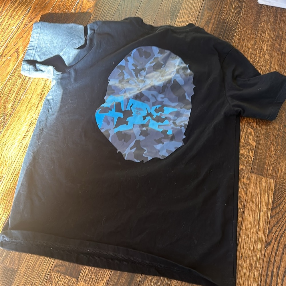 Bape tee - Picture 4 of 4